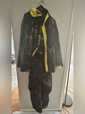 Huk Men's Kryptek All Weather Jacket and Bib set